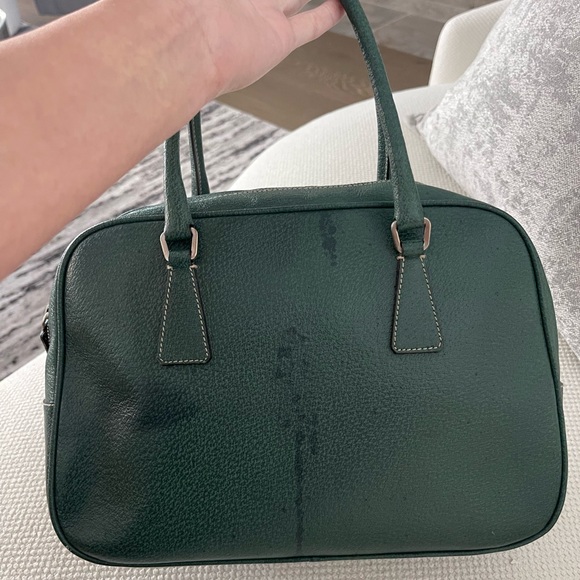 Beautiful Prada leather handbag - Picture 3 of 14